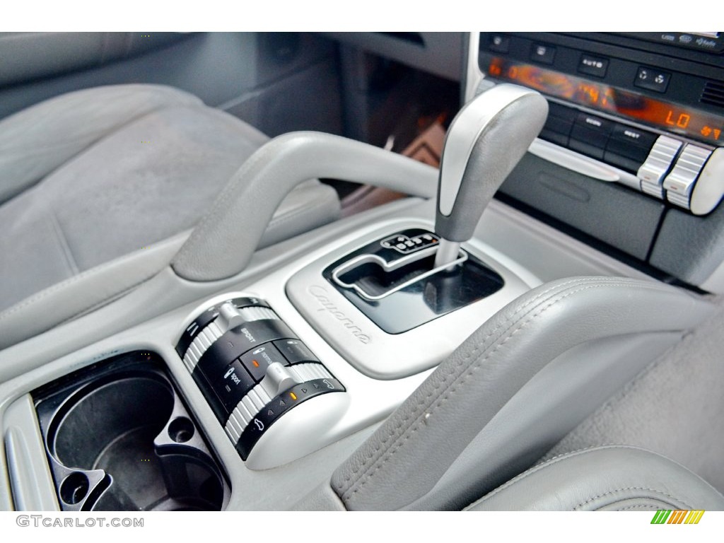 2008 Porsche Cayenne GTS Controls Photo #109131906
