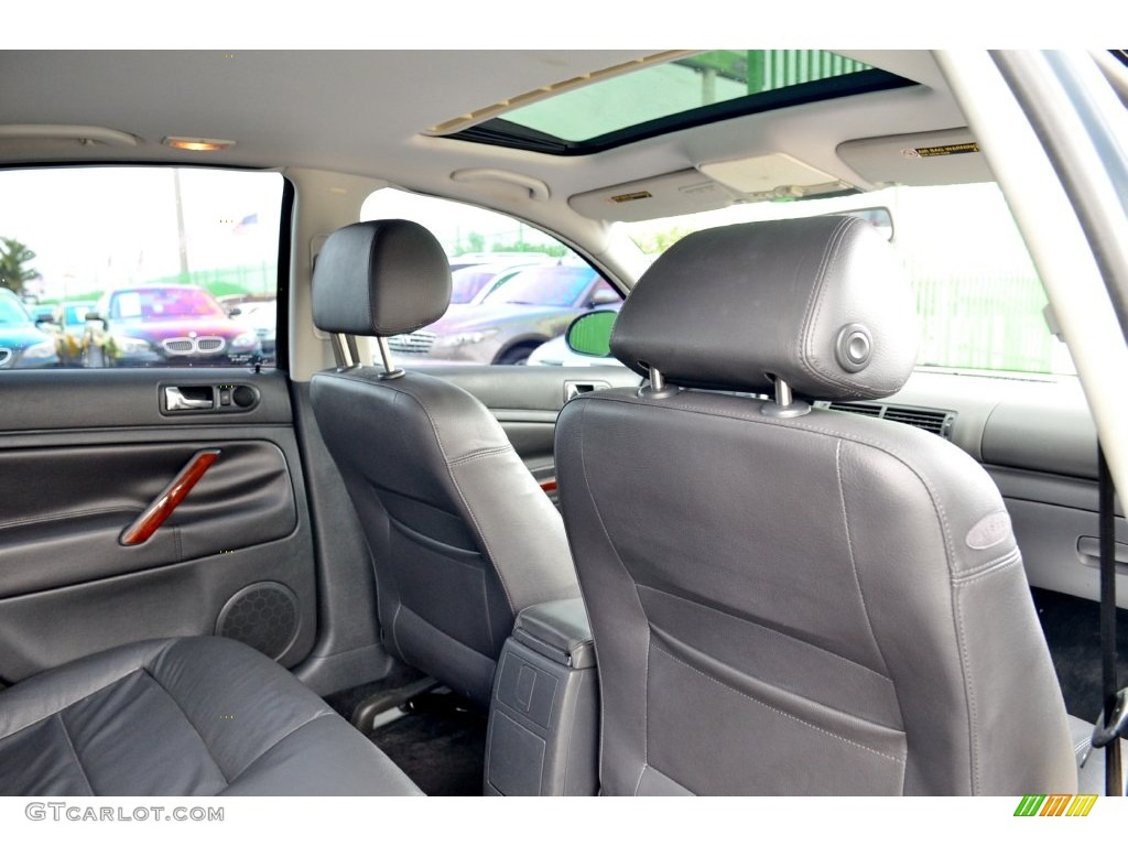 2005 Passat GLX Sedan - Blue Graphite Metallic / Grey photo #24