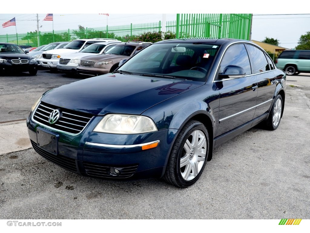 2005 Passat GLX Sedan - Blue Graphite Metallic / Grey photo #29