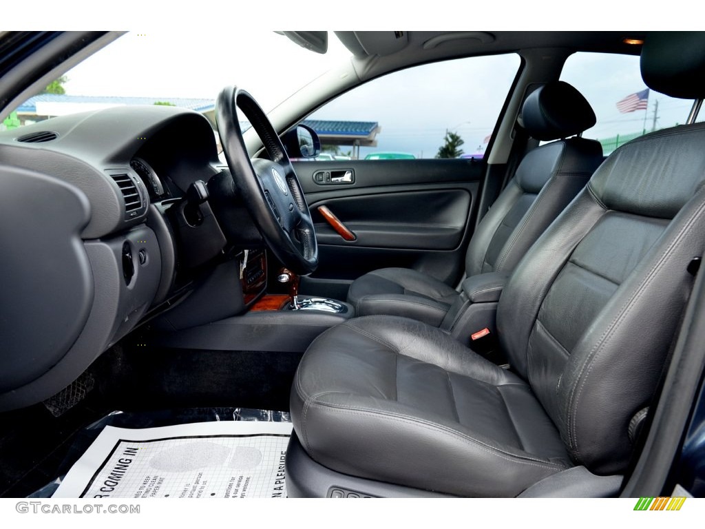 2005 Passat GLX Sedan - Blue Graphite Metallic / Grey photo #41