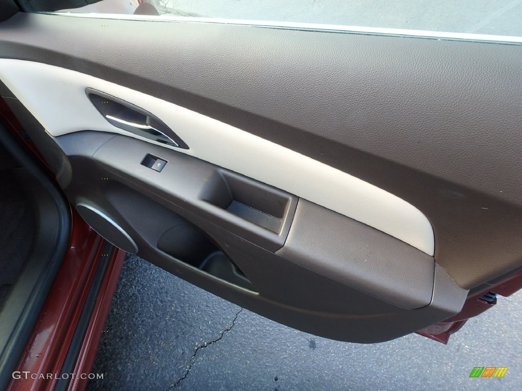 2012 Cruze LTZ - Autumn Red Metallic / Cocoa/Light Neutral photo #12