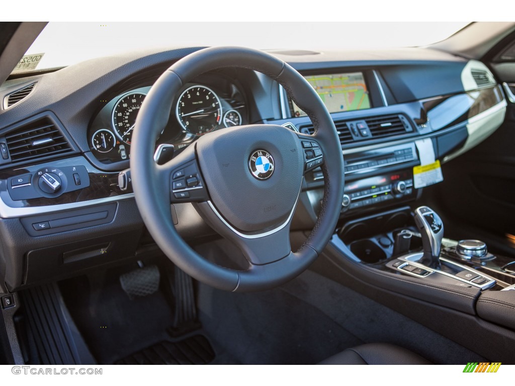 2016 5 Series 528i Sedan - Dark Graphite Metallic / Black photo #6
