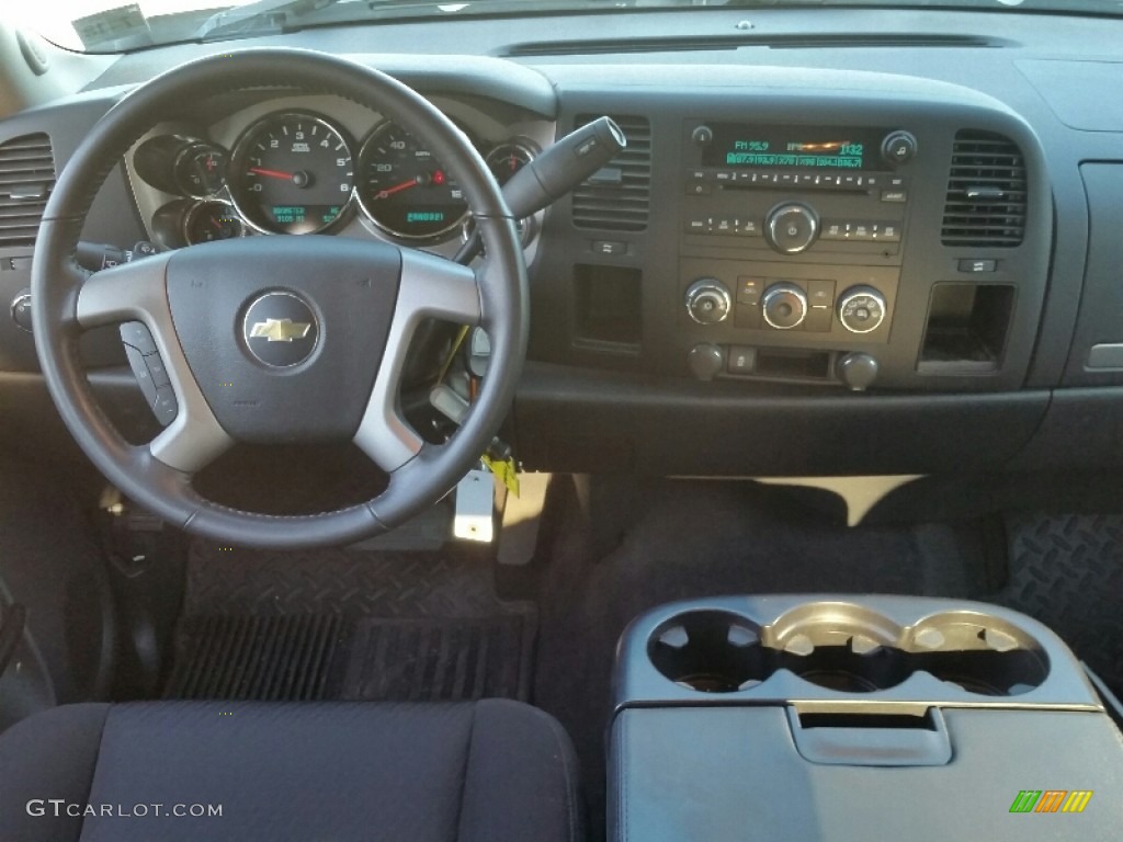 2013 Silverado 1500 LT Extended Cab - Silver Ice Metallic / Ebony photo #17