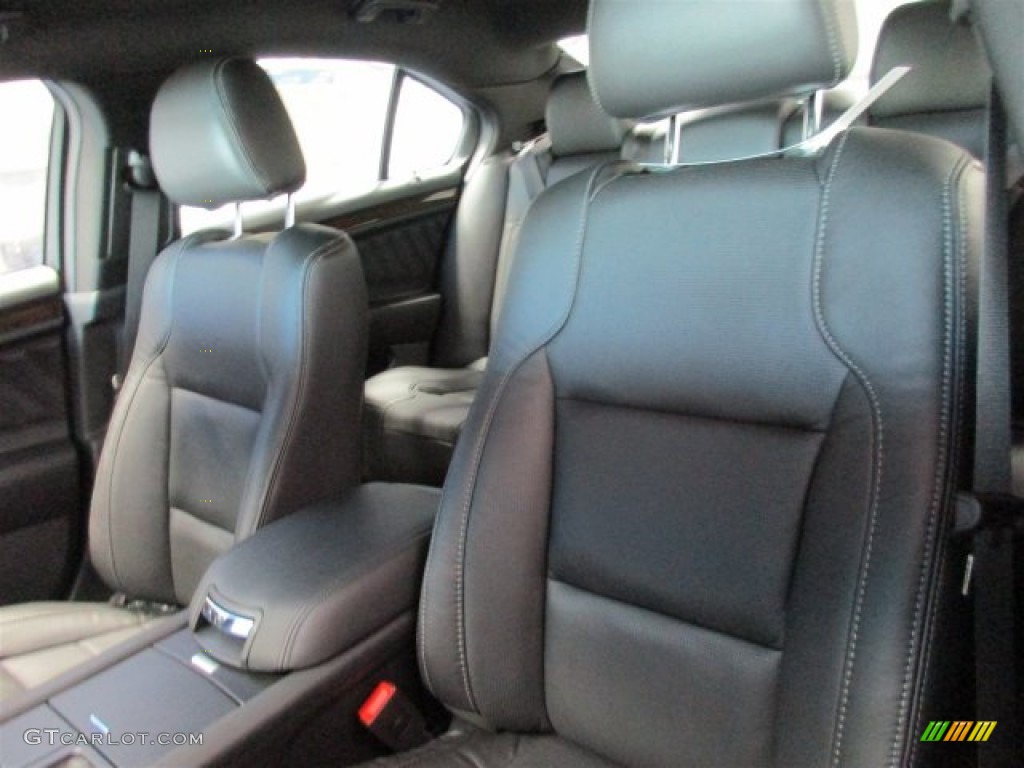 2015 Taurus Limited - Ingot Silver Metallic / Charcoal Black photo #9