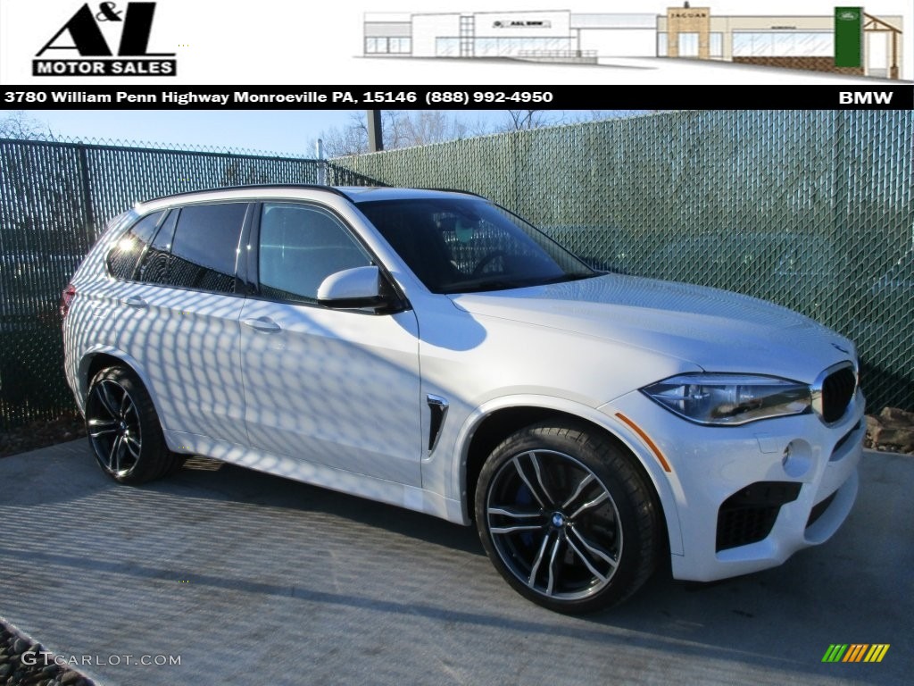 2016 X5 M xDrive - Alpine White / Black photo #1