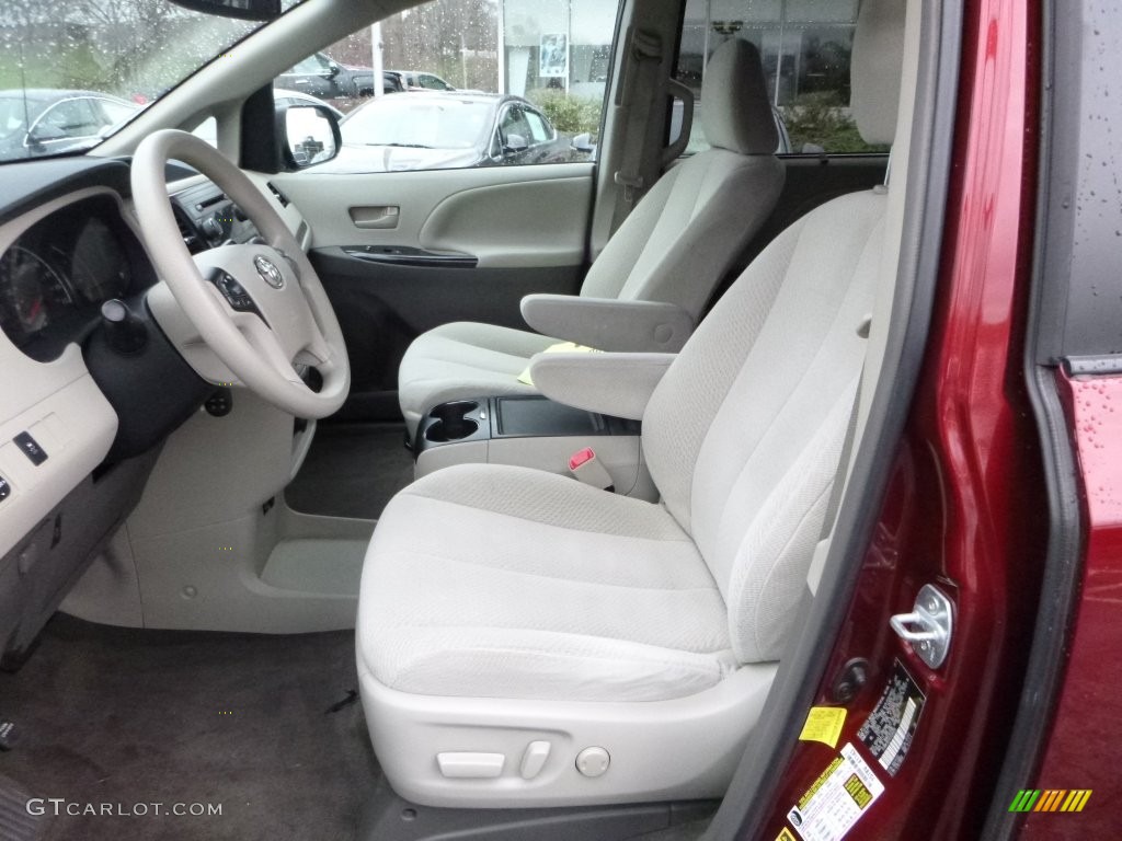 2012 Sienna LE - Salsa Red Pearl / Light Gray photo #14