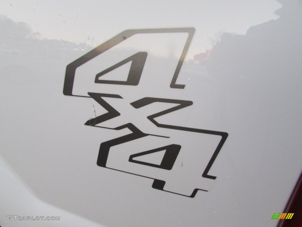 2014 F250 Super Duty XL Crew Cab 4x4 - Oxford White / Steel photo #52