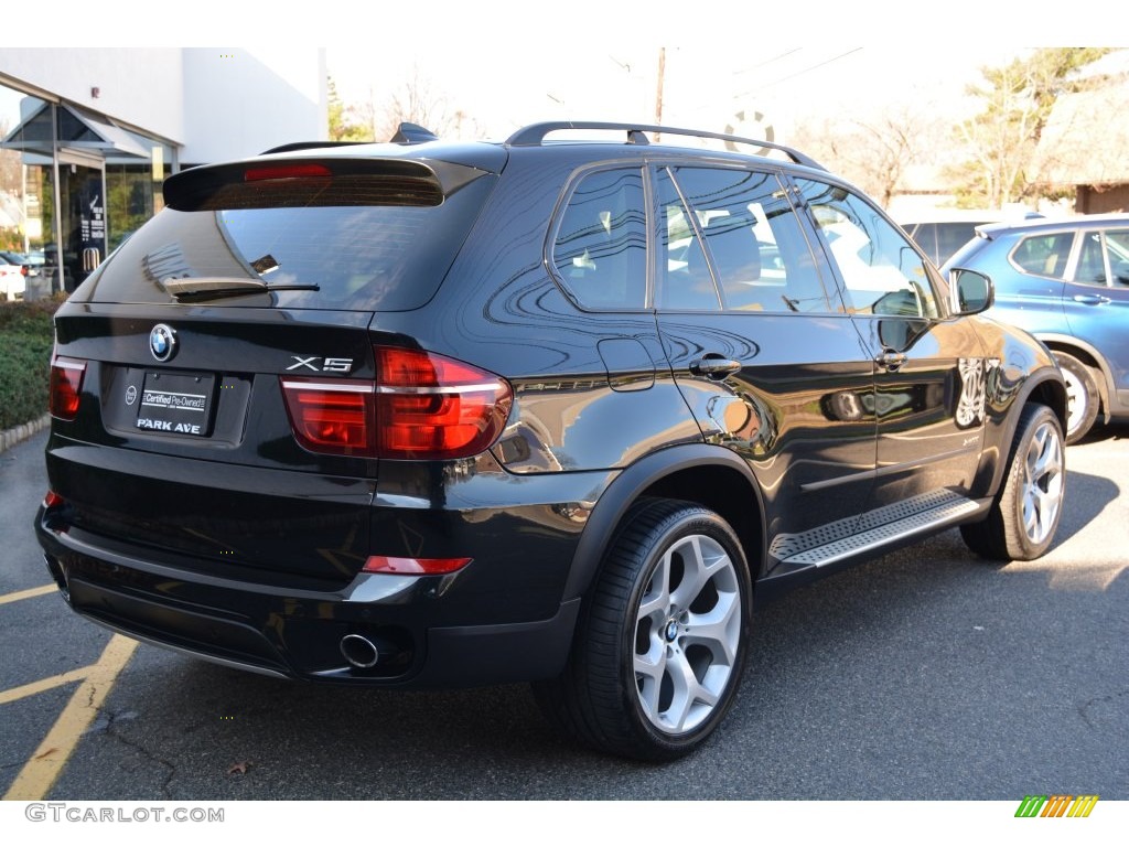 2013 X5 xDrive 35i Sport Activity - Black Sapphire Metallic / Black photo #3