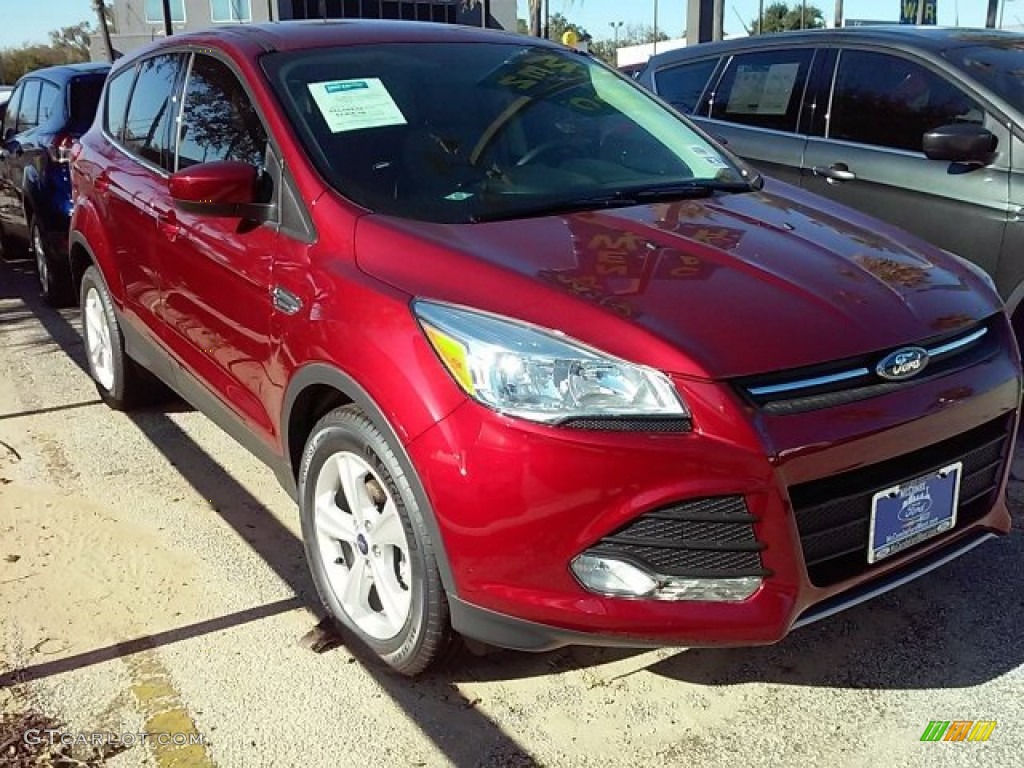 2016 Escape SE - Ruby Red Metallic / Medium Light Stone photo #1