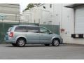 2008 Clearwater Blue Pearlcoat Chrysler Town & Country Limited  photo #32