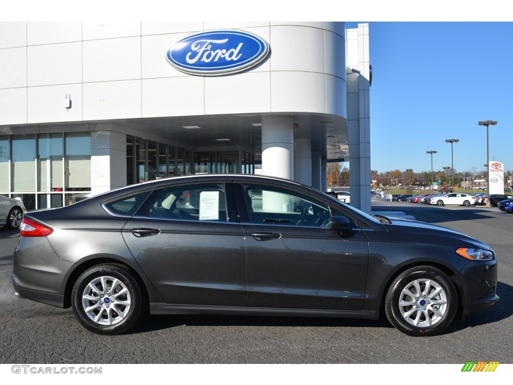 Magnetic Metallic 2016 Ford Fusion S Exterior Photo #109174036