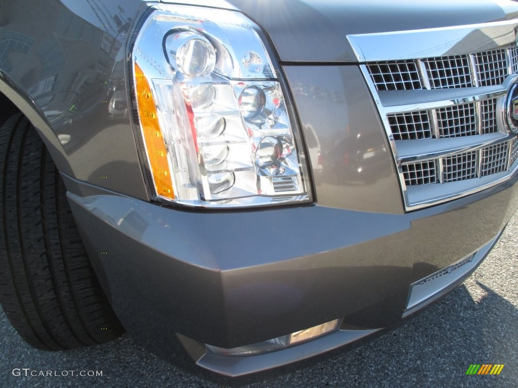 2013 Escalade Platinum AWD - Mocha Steel Metallic / Cocoa/Light Linen photo #52