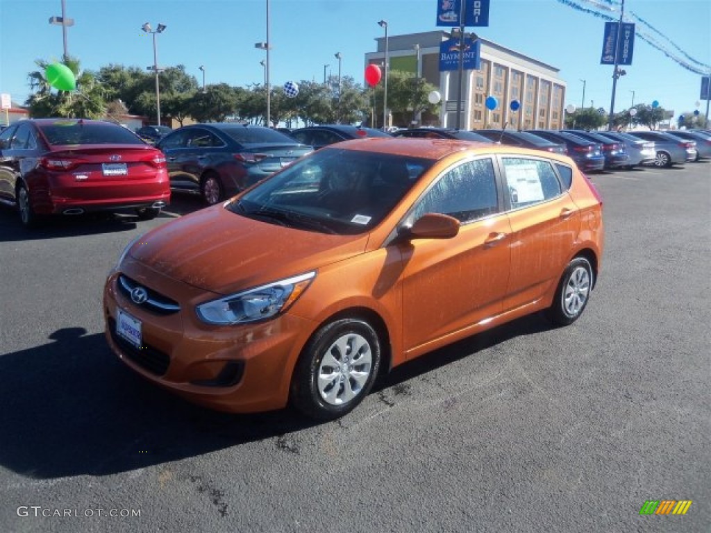 2016 Accent SE Hatchback - Vitamin C / Black photo #6