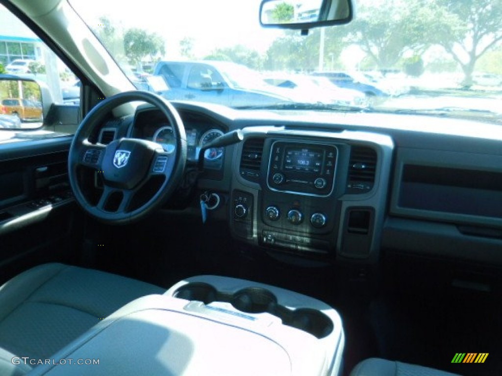 2013 3500 Tradesman Crew Cab 4x4 Dually - Mineral Gray Metallic / Black/Diesel Gray photo #11