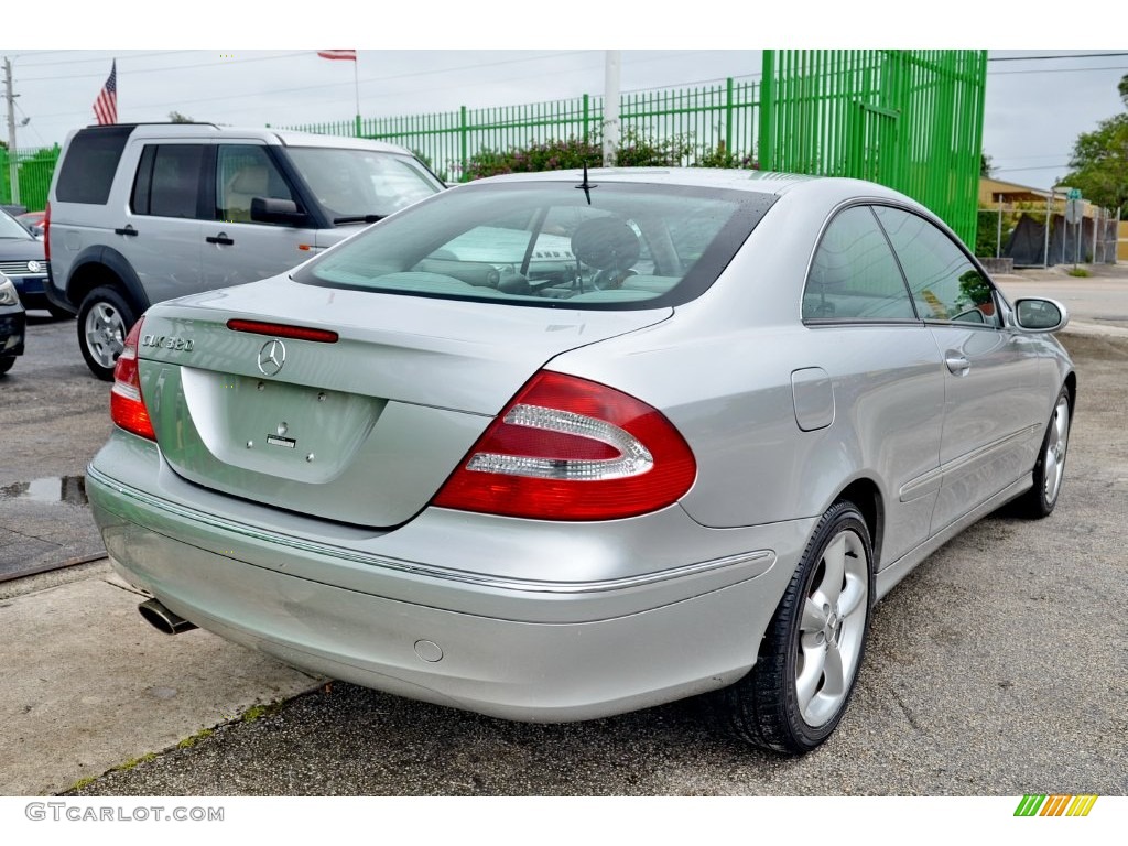 2005 CLK 320 Coupe - Brilliant Silver Metallic / Ash photo #12