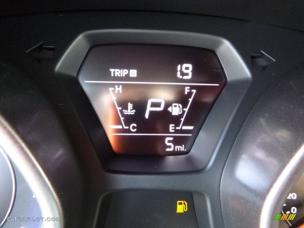 2016 Elantra SE - Red / Gray photo #19