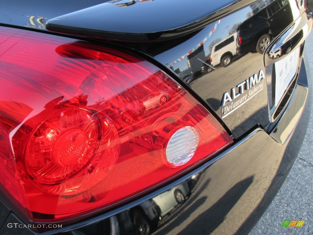 2010 Altima 2.5 S Coupe - Crimson Black / Charcoal photo #33