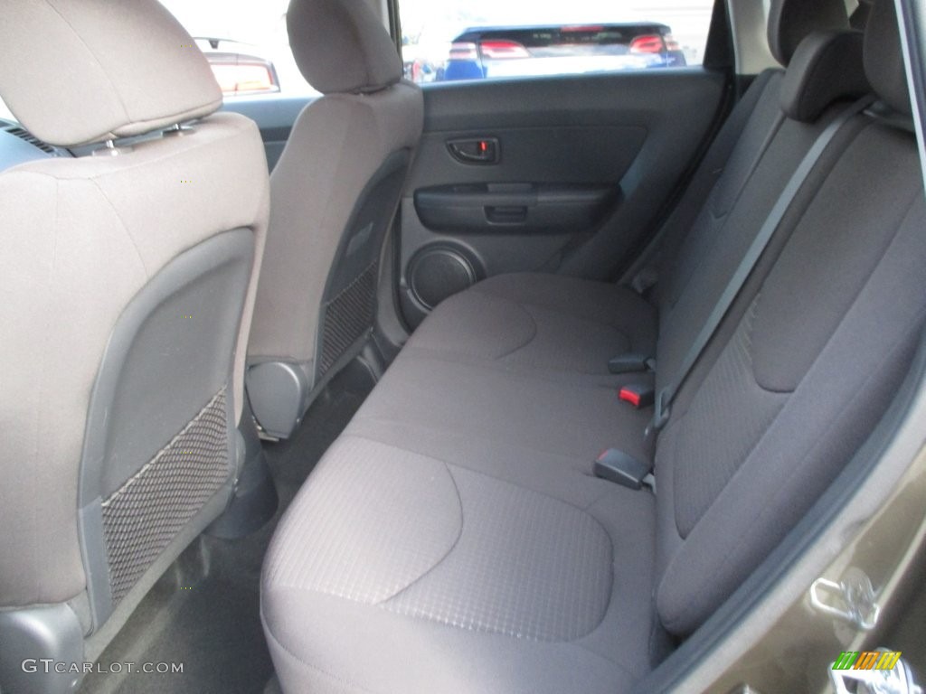 2013 Soul 1.6 - Moss Green Metallic / Black Cloth photo #25