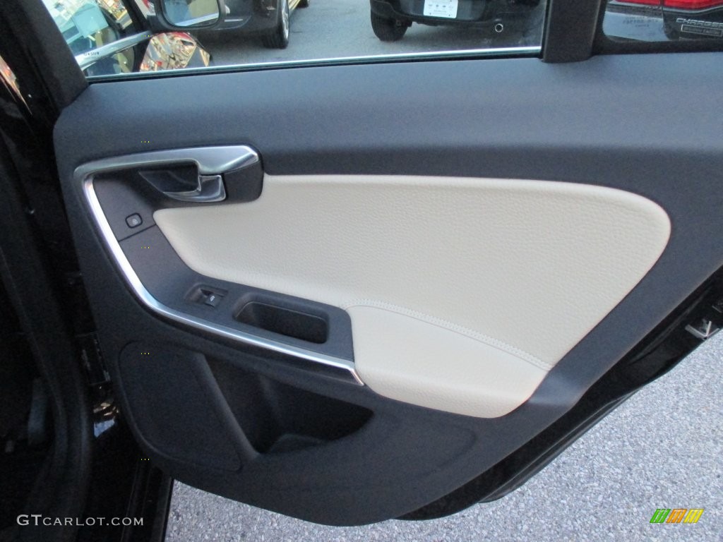 2011 S60 T6 AWD - Black / Soft Beige/Off Black photo #29