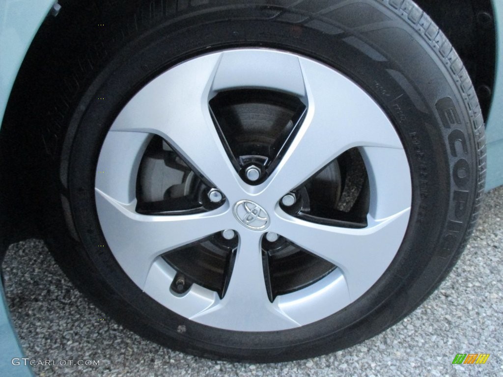 2014 Prius Two Hybrid - Sea Glass Pearl / Bisque photo #36