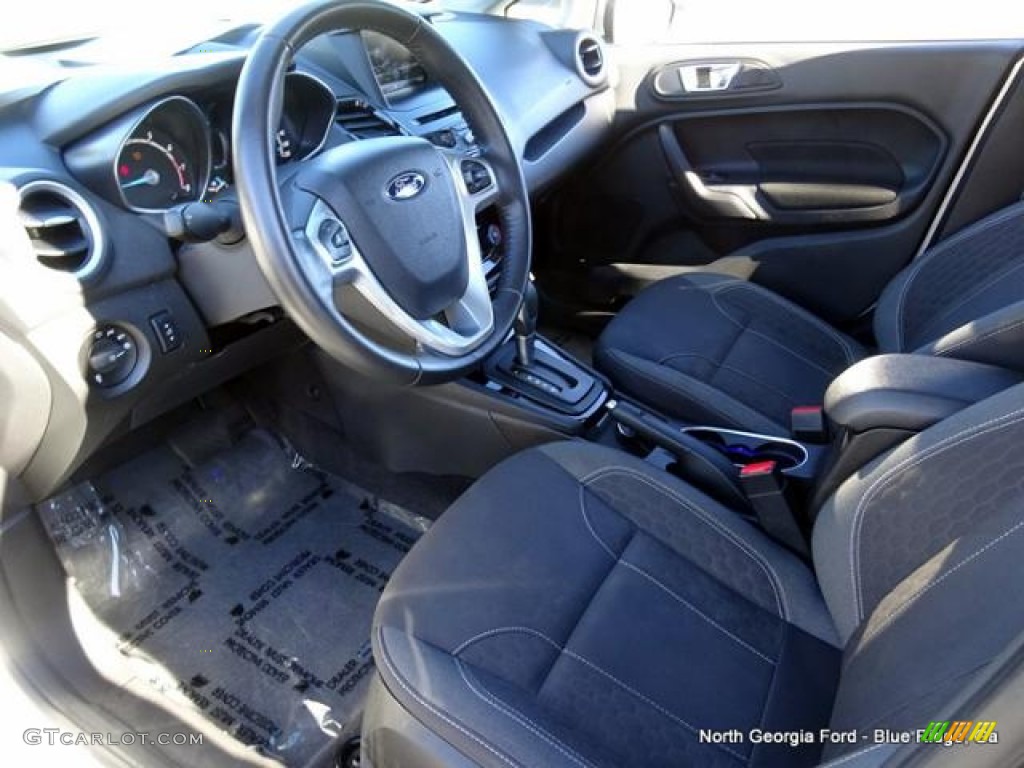 2015 Fiesta SE Hatchback - Ingot Silver Metallic / Charcoal Black photo #29