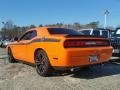 Header Orange - Challenger SRT8 Core Photo No. 9