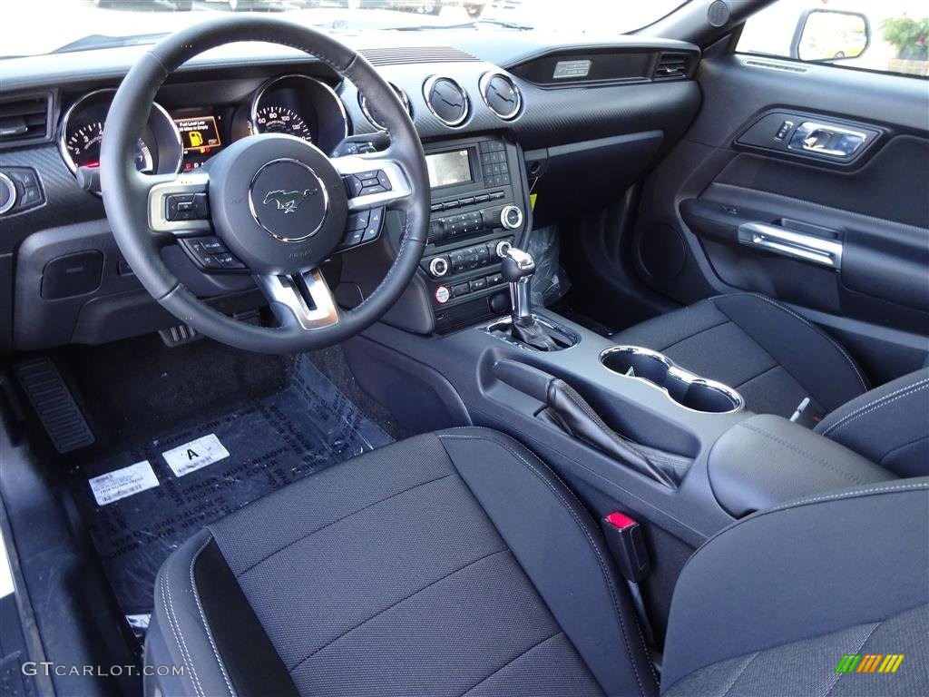 Ebony Interior 2016 Ford Mustang V6 Convertible Photo #109207881