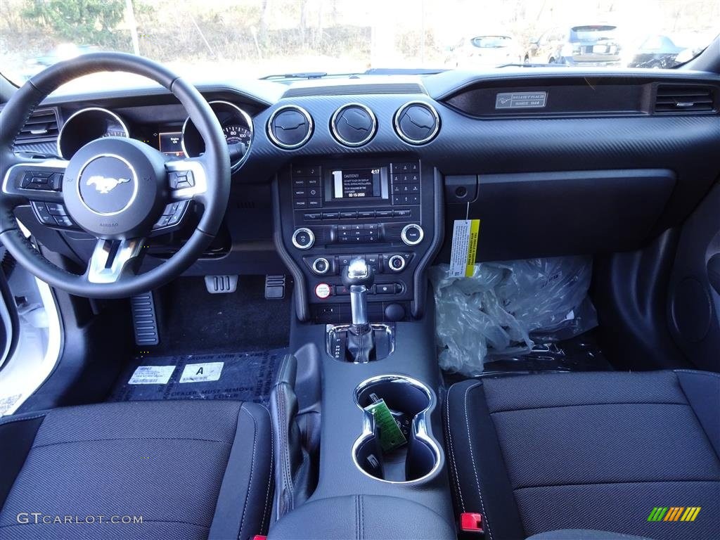 2016 Ford Mustang V6 Convertible Ebony Dashboard Photo #109207911