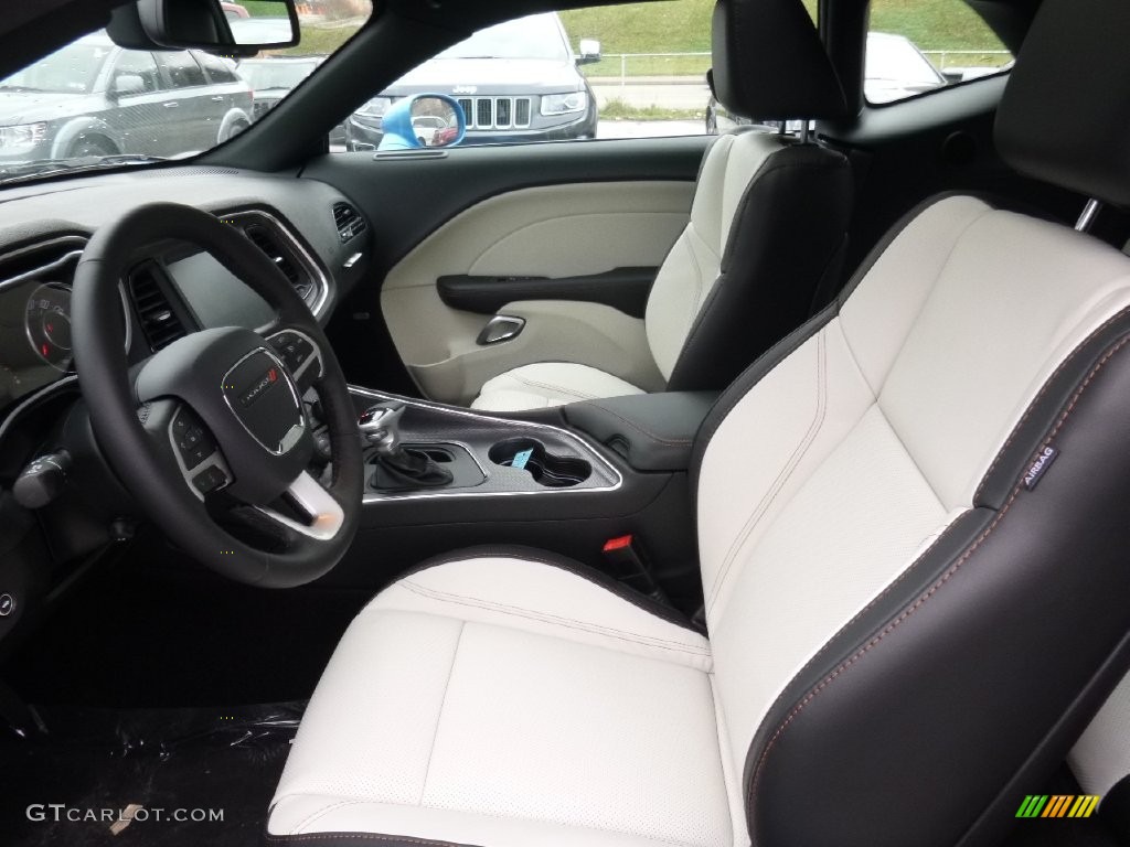 Black/Pearl Interior 2016 Dodge Challenger R/T Photo #109213639