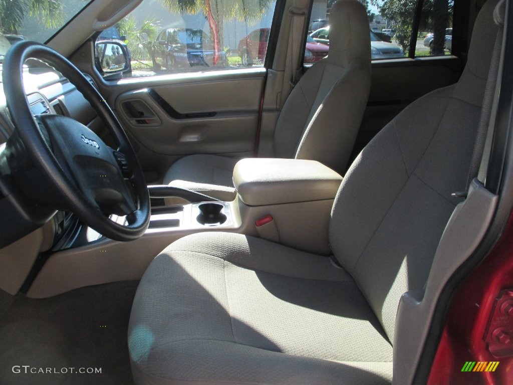 2004 Grand Cherokee Laredo - Inferno Red Pearl / Sandstone photo #10