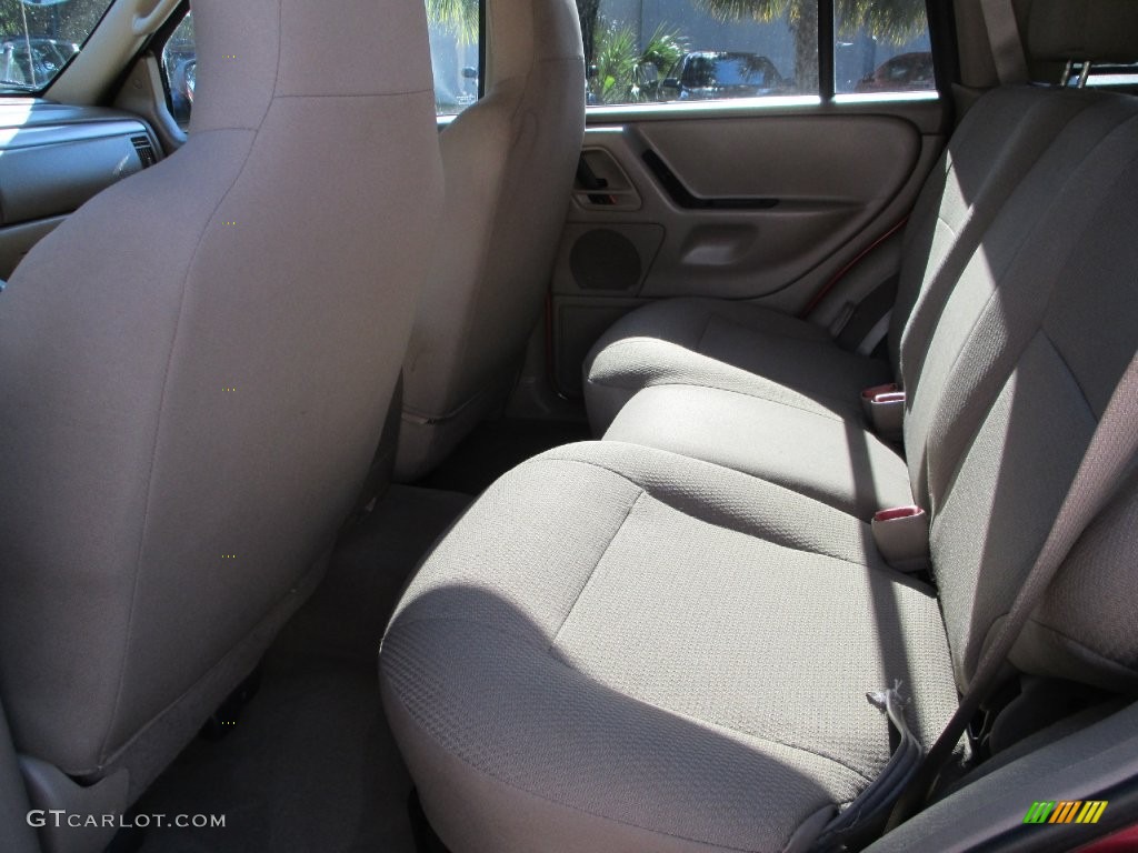 2004 Grand Cherokee Laredo - Inferno Red Pearl / Sandstone photo #13