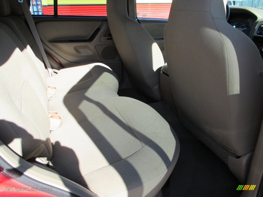 2004 Grand Cherokee Laredo - Inferno Red Pearl / Sandstone photo #17