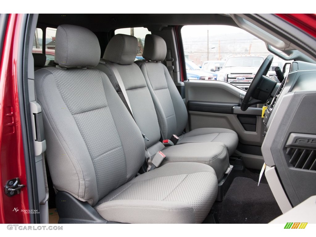 Medium Earth Gray Interior 2016 Ford F150 XLT SuperCab 4x4 Photo #109215654