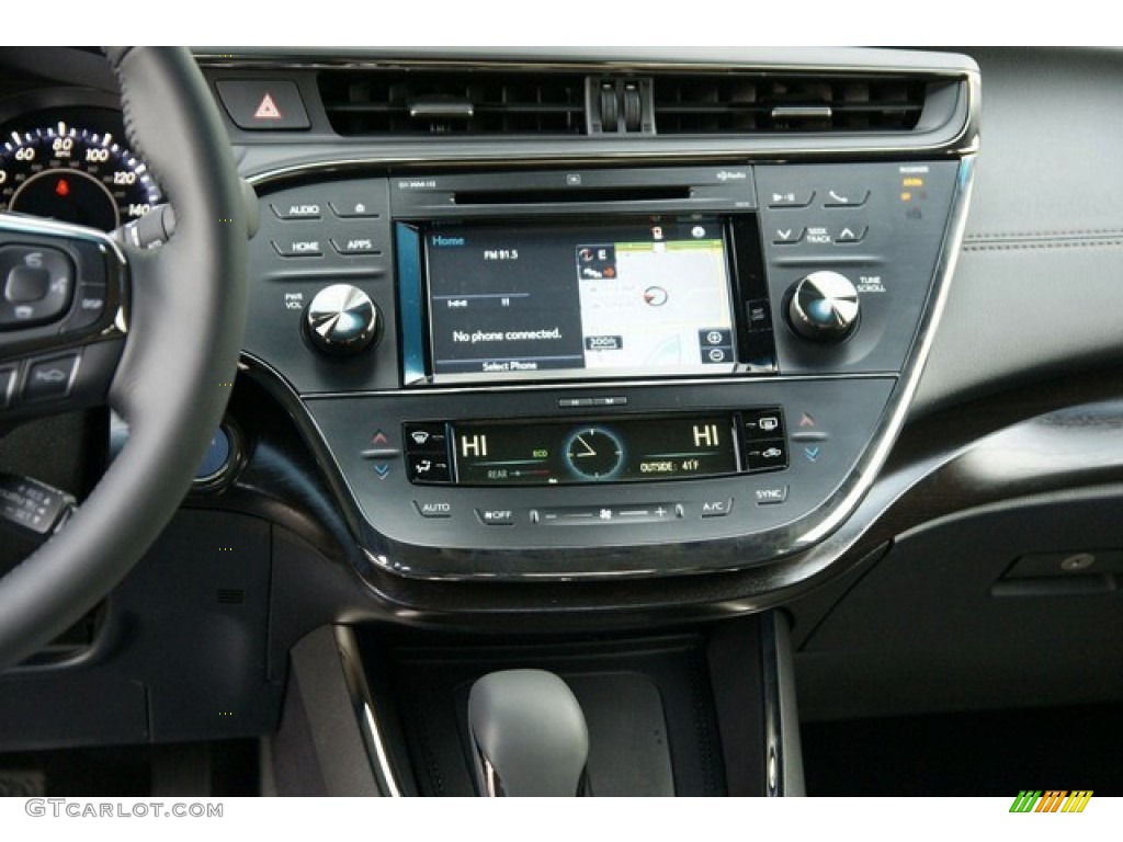 2016 Toyota Avalon Hybrid Limited Controls Photos