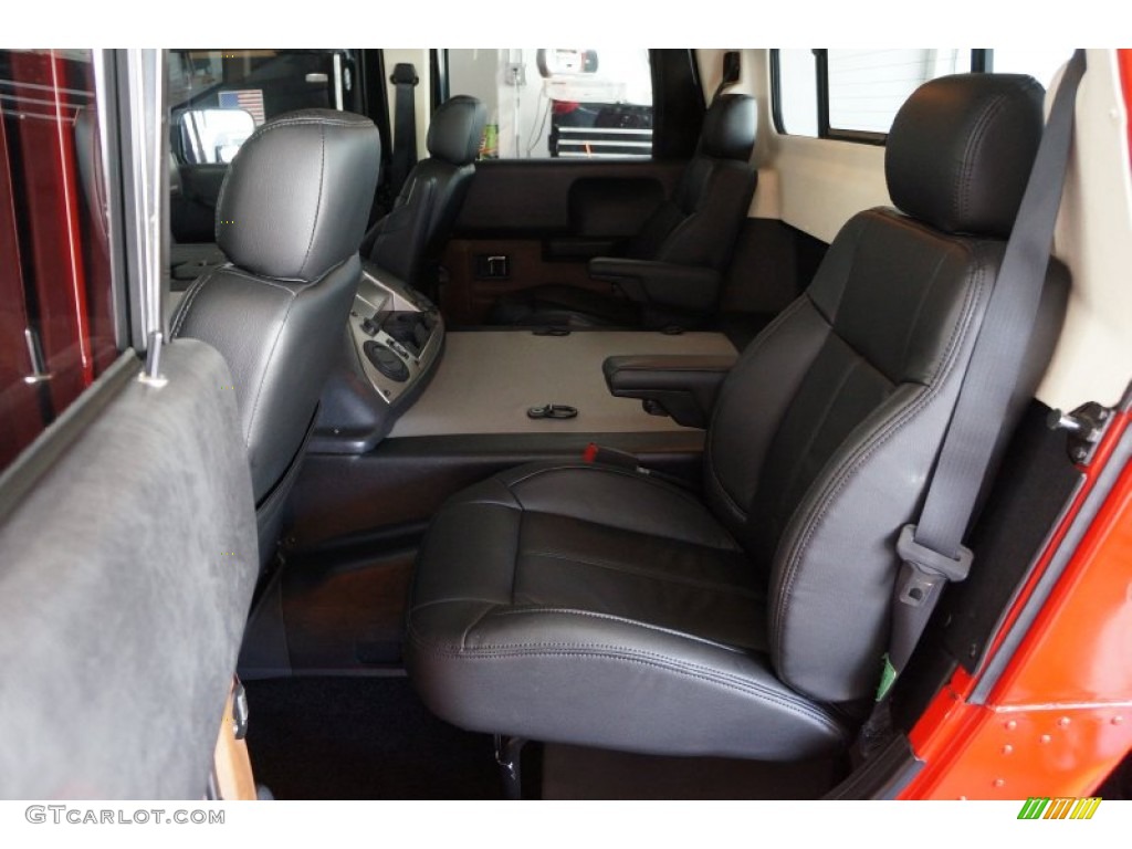 2004 Hummer H1 Wagon Rear Seat Photo #109221586