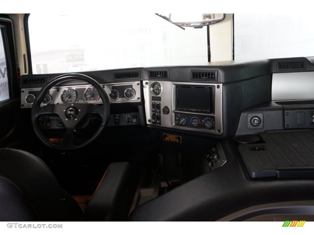 2004 Hummer H1 Wagon Ebony/Brown Dashboard Photo #109221694