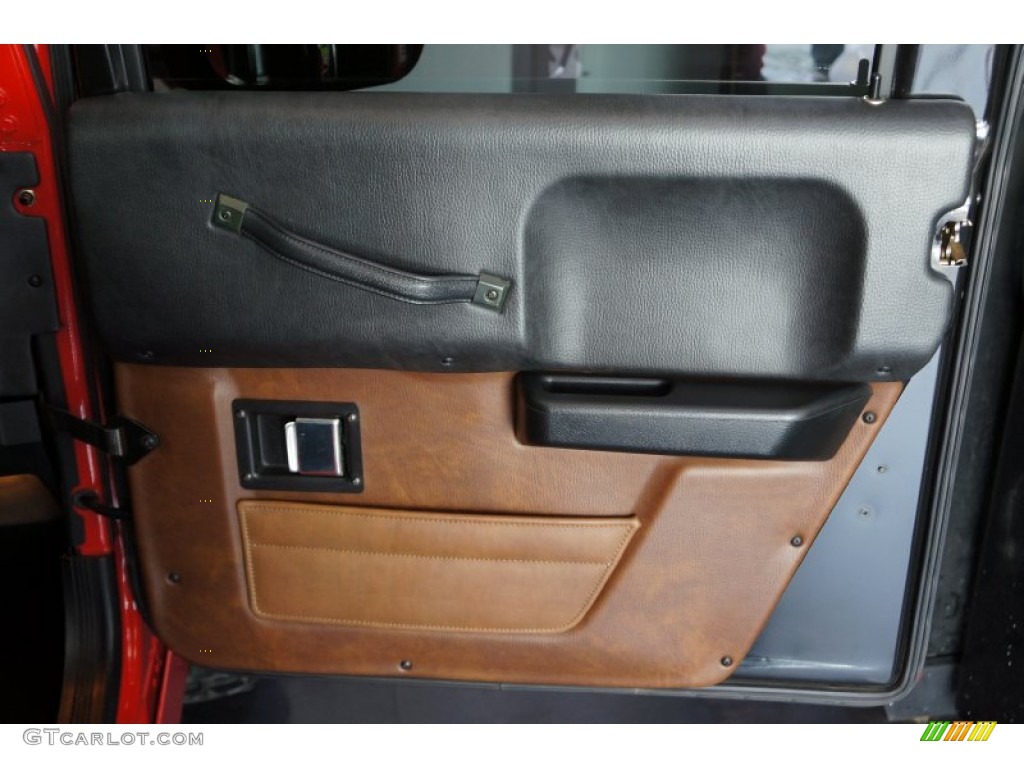 2004 Hummer H1 Wagon Door Panel Photos