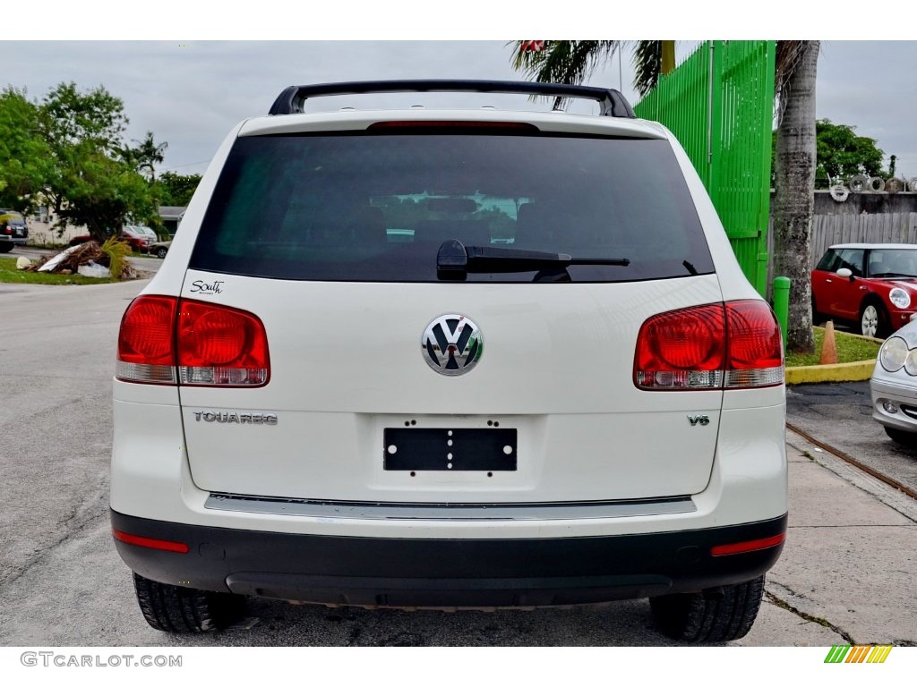 2005 Touareg V6 - Campanella White / Pure Beige photo #6