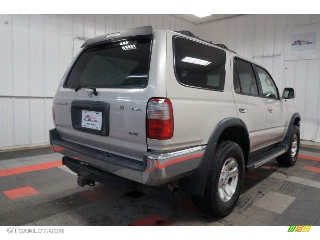 1999 4Runner SR5 4x4 - Millennium Silver Metallic / Oak photo #8