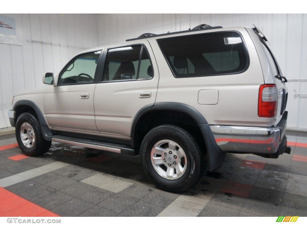 1999 4Runner SR5 4x4 - Millennium Silver Metallic / Oak photo #11