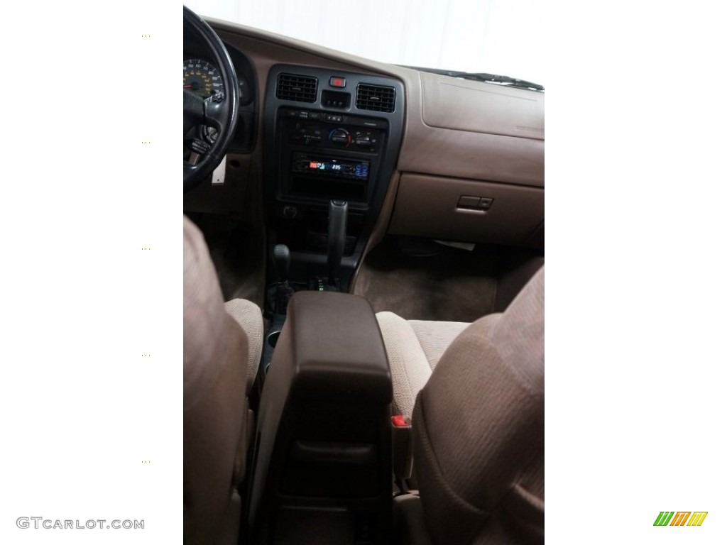 1999 4Runner SR5 4x4 - Millennium Silver Metallic / Oak photo #27