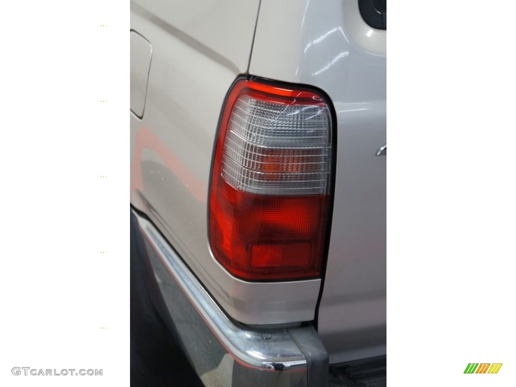 1999 4Runner SR5 4x4 - Millennium Silver Metallic / Oak photo #65