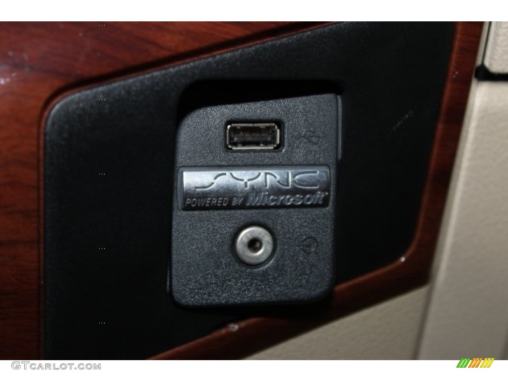 2010 F250 Super Duty King Ranch Crew Cab 4x4 - White Platinum Tri-Coat / Camel photo #41