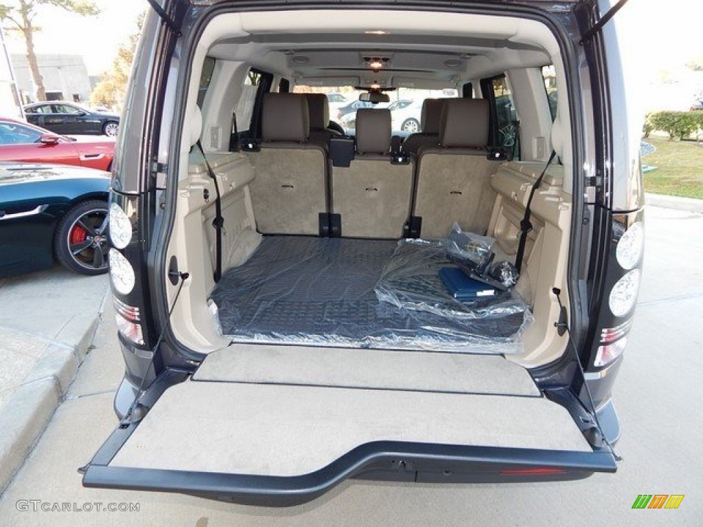 2016 Land Rover LR4 HSE LUX Trunk Photo #109242348