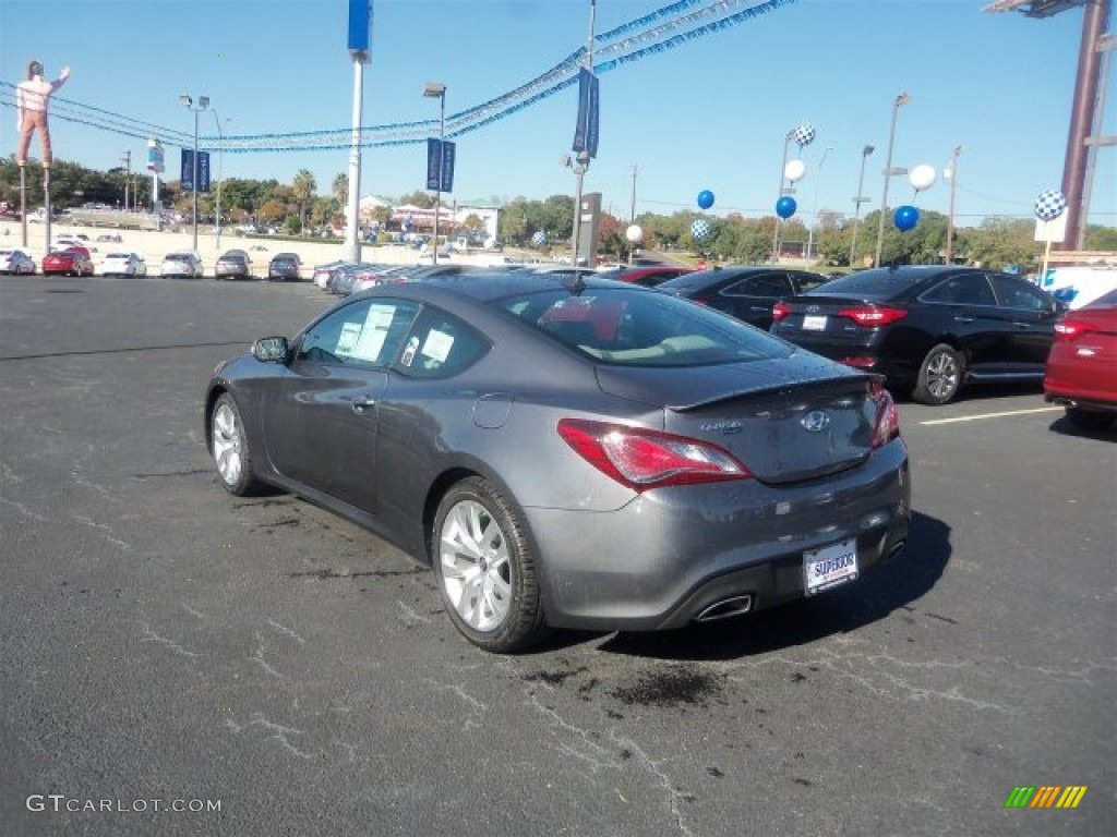 2016 Genesis Coupe 3.8 - Empire State Gray / Gray/Gray photo #9