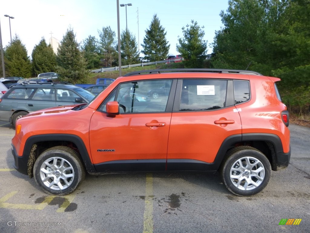 2016 Renegade Latitude 4x4 - Omaha Orange / Bark Brown/Ski Grey photo #2