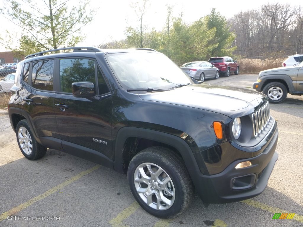 2016 Renegade Latitude 4x4 - Black / Black photo #12