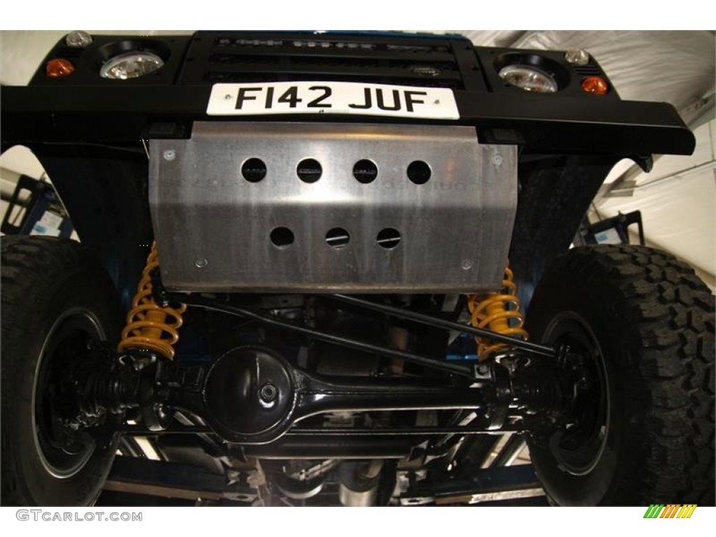 1988 Land Rover Defender 90 Hardtop Undercarriage Photo #109248399