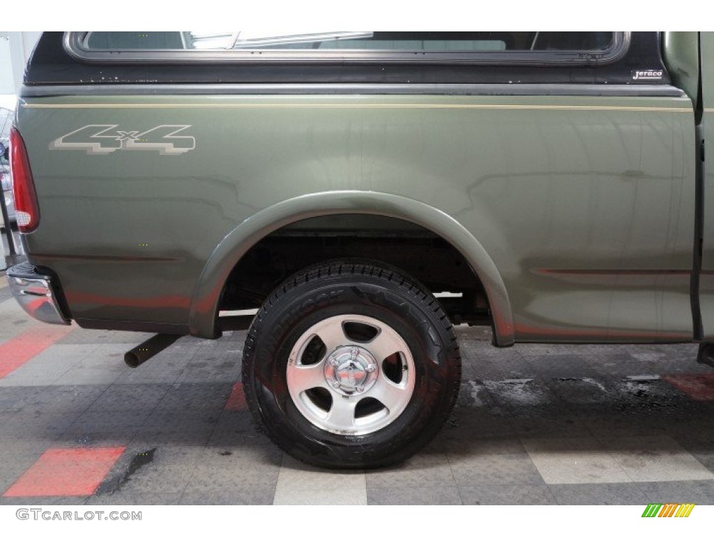 2003 F150 XLT SuperCab 4x4 - Estate Green Metallic / Medium Parchment Beige photo #166