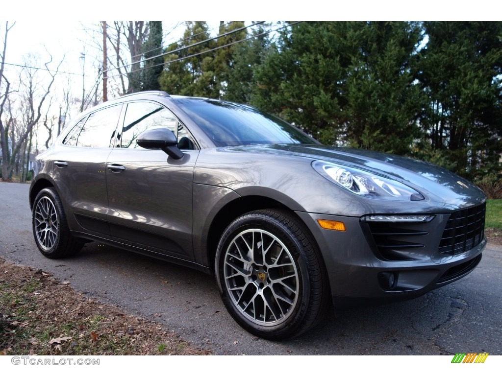 Agate Grey Metallic 2015 Porsche Macan S Exterior Photo #109258560